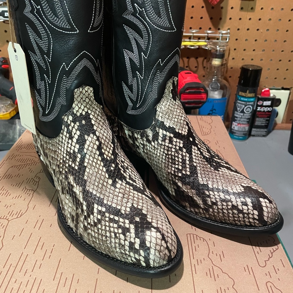 Tecovas Bryce python